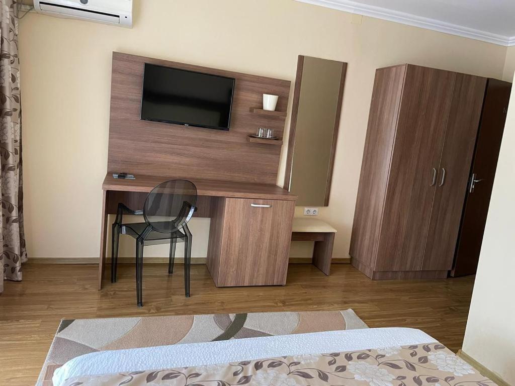 Pensiunea Deian-Clisura Dunarii Moldova Noua Екстериор снимка